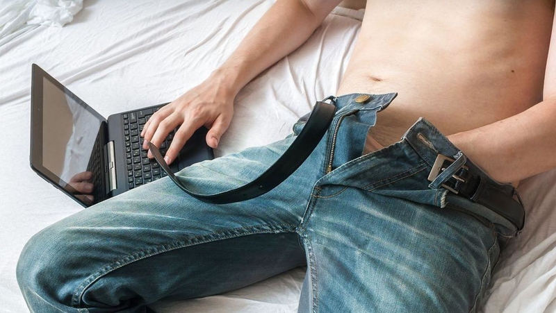 Bật mí cách thủ dâm lâu ra cho phái mạnh