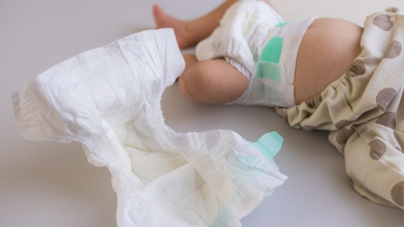 Cách chọn và sử dụng đúng tã cho bé để bảo vệ làn da nhạy cảm