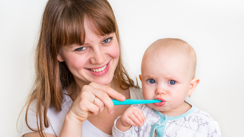 Chăm sóc trẻ mọc răng