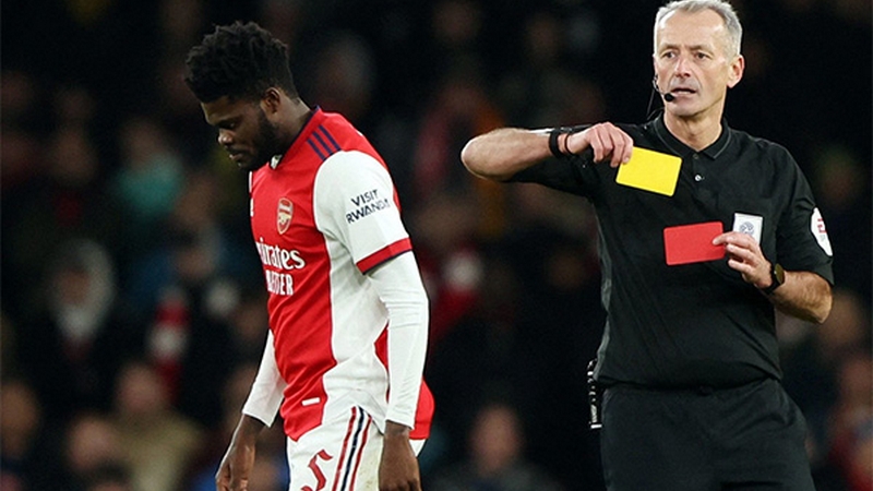 Hậu quả của thẻ vàng